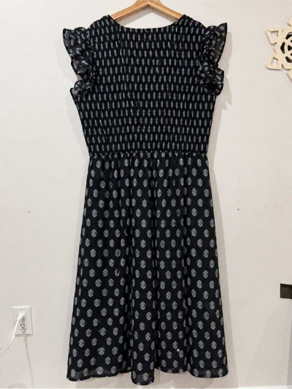 LÉA Smocked Midi Dress 2X Black White Print NWT Ruffle Sleeve Boho - Picture 3 of 10